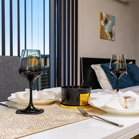 Bright Windowed 10 Mins To The Centre By Flat Mаnager Apartment Plovdiv